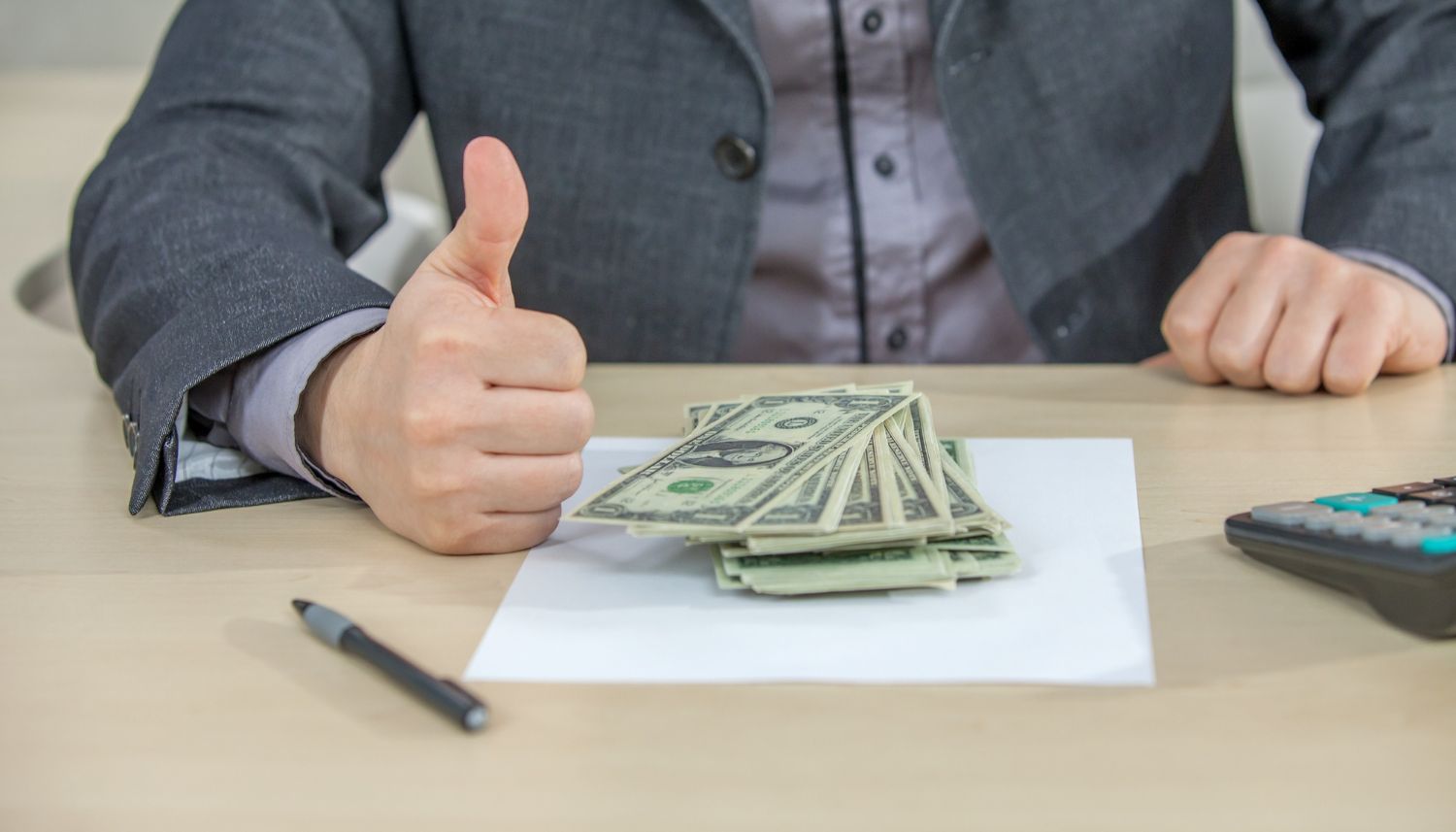 imagen de dolares